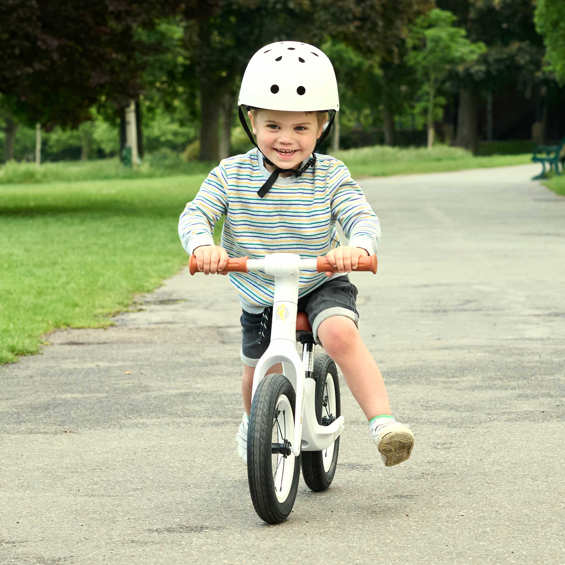 Balance Bike - Image 10